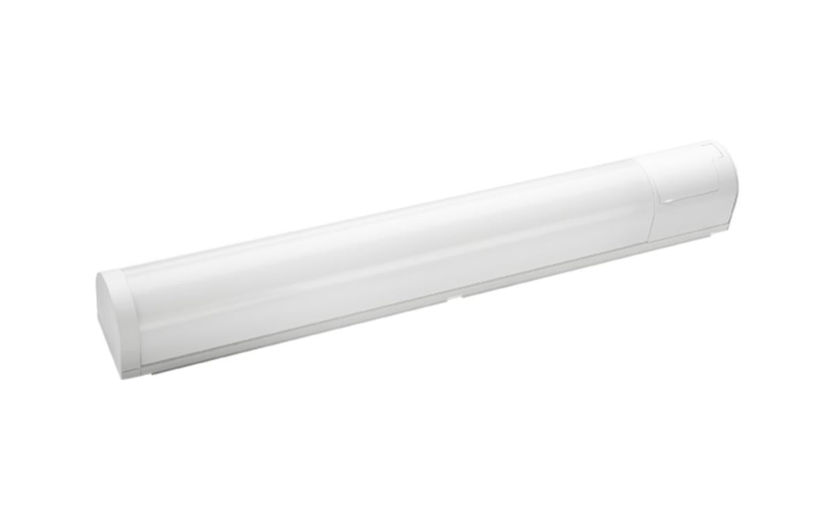 SG Prelude LED Baderomsarmatur 14W – Matt hvit med stikkontakt