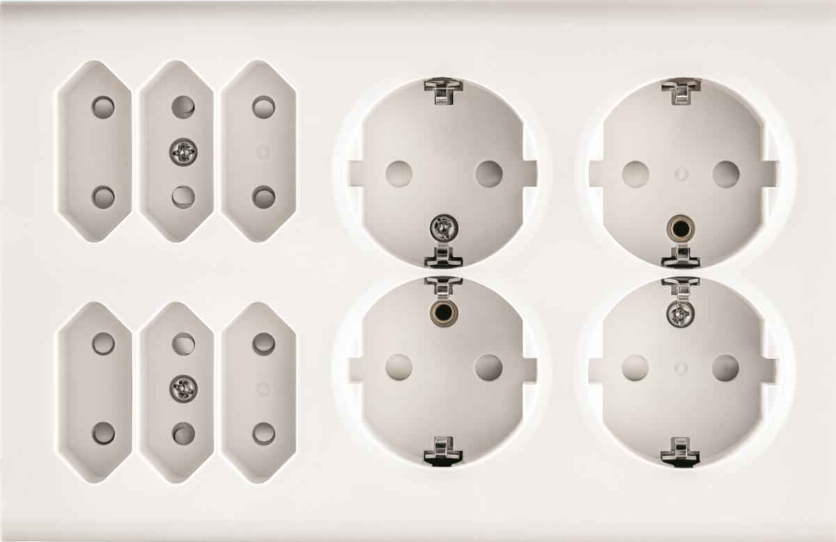 Påvegg stikk 4xSchuko med jord og barnevern 4+6 EURO Hvit